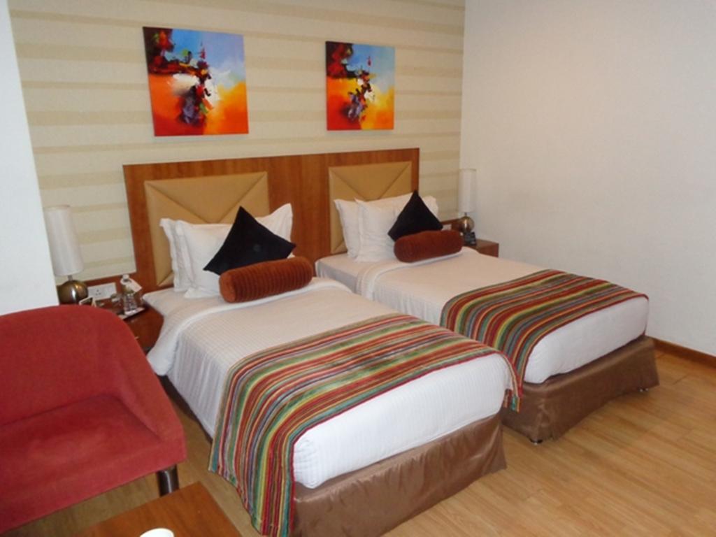 Ramada Ahmedabad Hotel Exterior photo