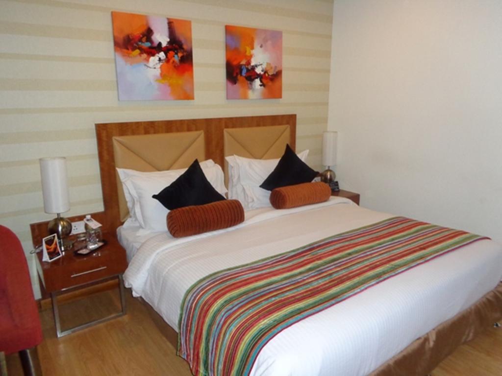 Ramada Ahmedabad Hotel Exterior photo